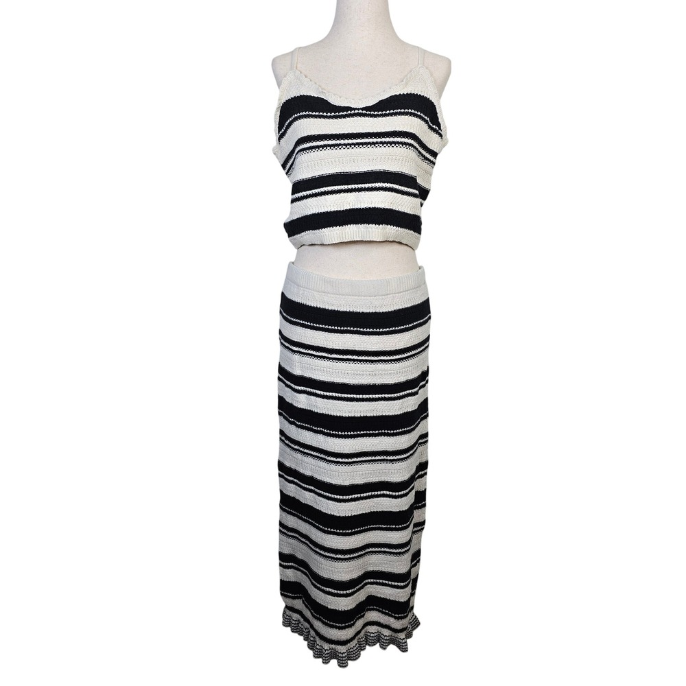 Freshman 1996 Womens XL Black White Striped Crochet Knit Maxi Skirt Crop Top Set